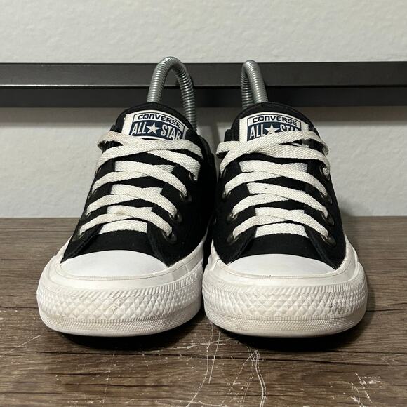 Converse Chuck Taylor II Women’s Athletic Shoes Sneakers Size 5.5 Black - Picture 2 of 8